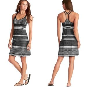 Athleta Coastline Swim Dress Black Ivory Racerback Size XS